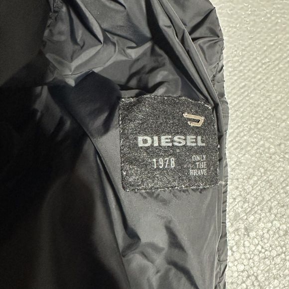 Diesel Women’s Hoodie Jacket Size L Large Packable Shell Windbreaker Full Zip - Picture 6 of 16